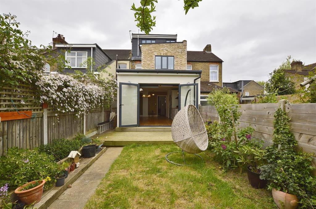 Contemporary 3 Bed House With Spacious Garden Close To Stratford & Canary Wharf London Ngoại thất bức ảnh
