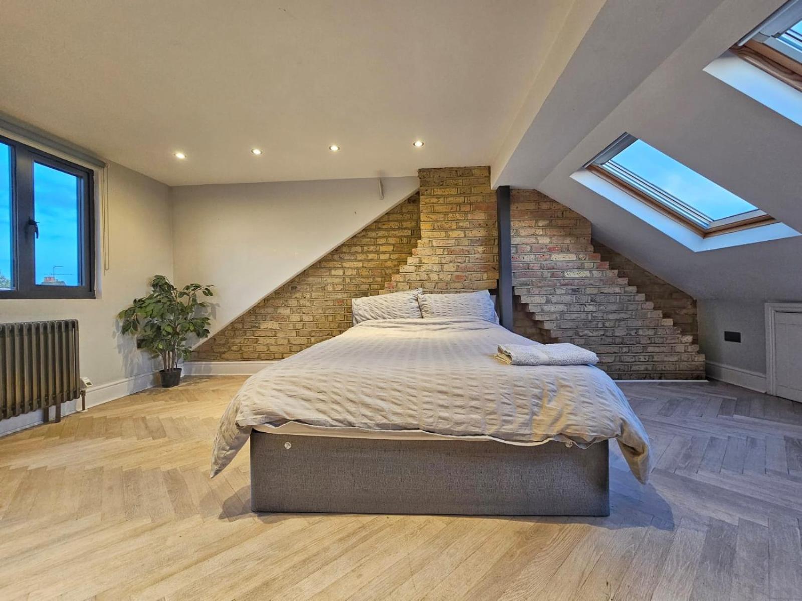 Contemporary 3 Bed House With Spacious Garden Close To Stratford & Canary Wharf London Ngoại thất bức ảnh