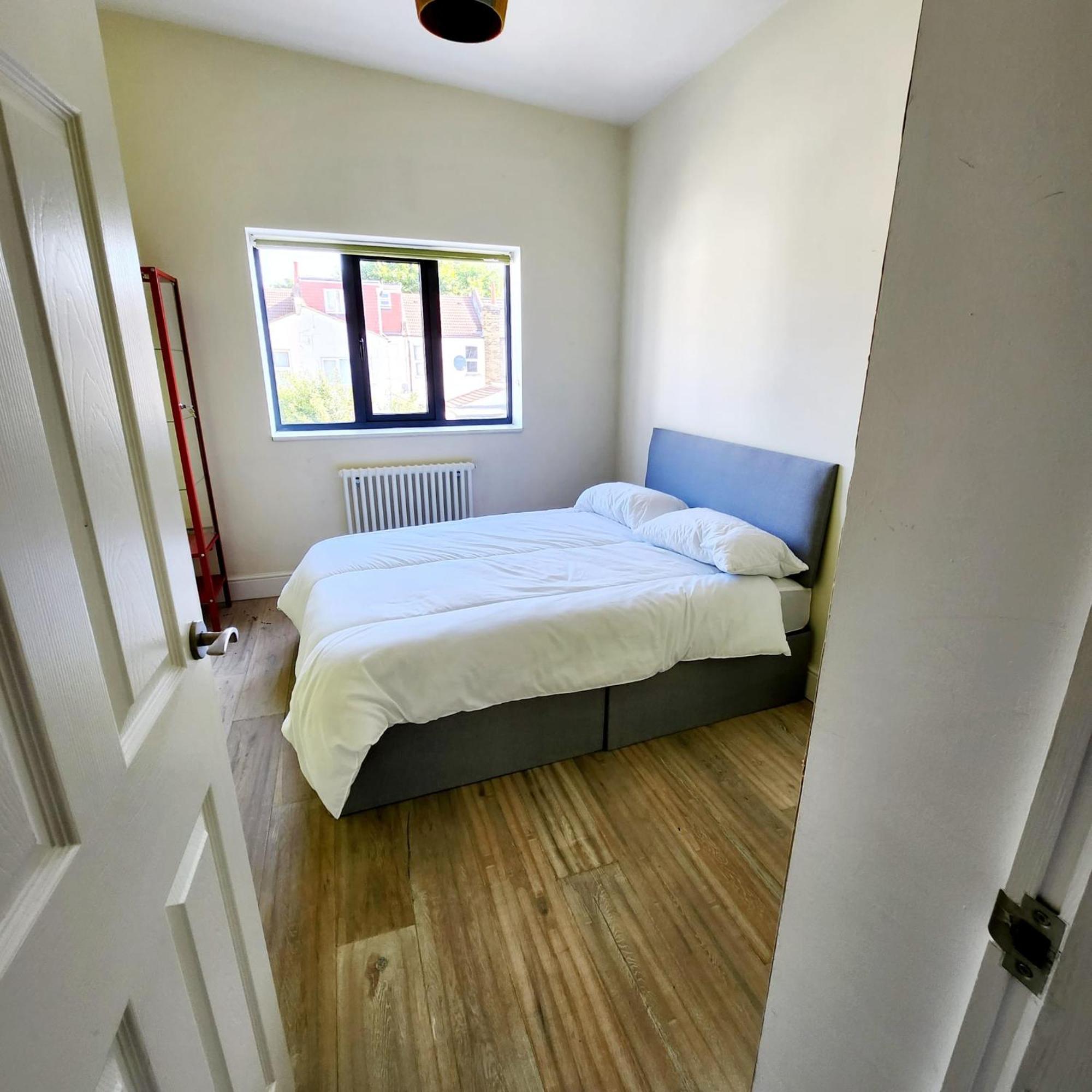 Contemporary 3 Bed House With Spacious Garden Close To Stratford & Canary Wharf London Phòng bức ảnh